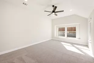 14513 Lovelace St, Pilot Point, TX 76258 - Photo 18