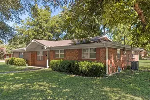 6509 Marcille Ct, Richland Hills, TX 76118 - Photo 2