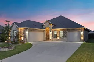 4408 Sugargrove Ln, Arlington, TX 76001 - Photo 2