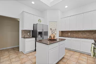 1117 SW Hillside Drive, Burleson, TX 76028 - Photo 14