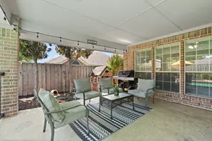 1117 SW Hillside Dr, Burleson, TX 76028 - Photo 28