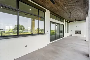 729 R C Luker Ct, Granbury, TX 76048 - Photo 38