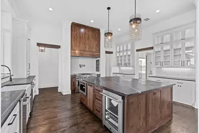 729 R C Luker Court, Granbury, TX 76048 - Photo 10