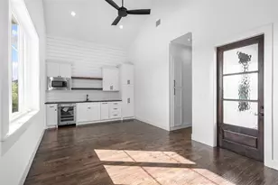 729 R C Luker Ct, Granbury, TX 76048 - Photo 18