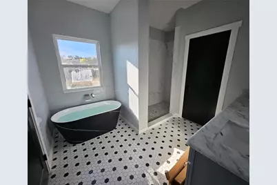 132 Lanai Drive, Runaway Bay, TX 76426 - Photo 4