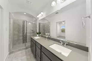 1402 Apricot Ln, Gainesville, TX 76240 - Photo 10