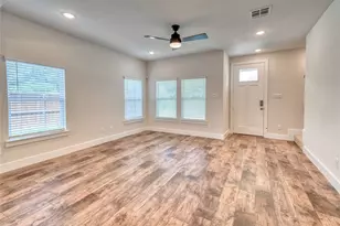 1407 Apricot Ln, Gainesville, TX 76240 - Photo 2