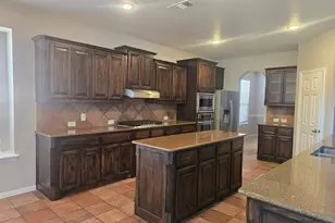 3916 Bamberg Ln, Fort Worth, TX 76244 - Photo 6