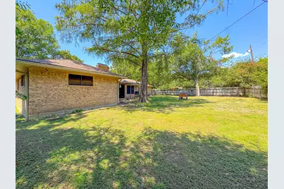 2809 Lafayette Street, Corsicana, TX 75110 - Photo 32