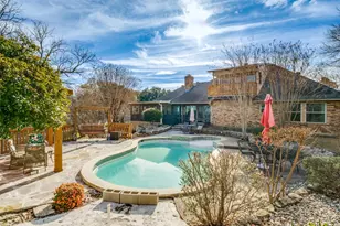 10124 Wandering Way St, Benbrook, TX 76126 - Photo 18