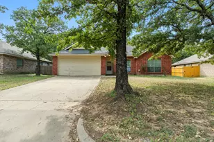 749 Oak Park Dr, Azle, TX 76020 - Photo 1