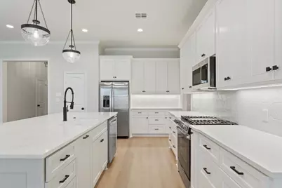 336 Camellia Drive, Hewitt, TX 76643 - Photo 12