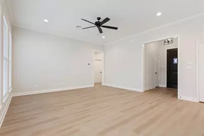 336 Camellia Drive, Hewitt, TX 76643 - Photo 4