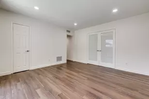 8619 Edgemere Rd, Dallas, TX 75225 - Photo 20