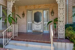 8619 Edgemere Rd, Dallas, TX 75225 - Photo 14