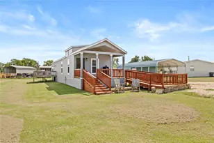 957 Comanche, Quitman, TX 75783 - Photo 1