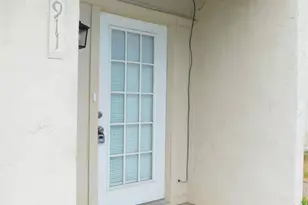 1911 Kingswood Ct, Denton, TX 76205 - Photo 2