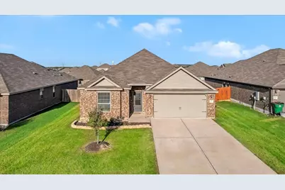 1841 Chesapeake Drive, Crowley, TX 76036 - Photo 2