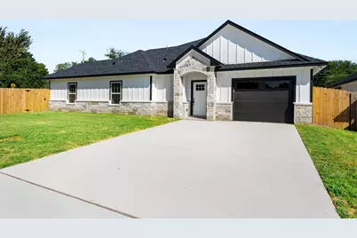 510 Washington Street, Ennis, TX 75119 - Photo 2