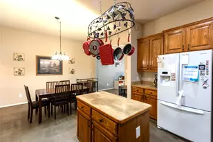 629 E Sheila Cir, Joshua, TX 76058 - Photo 8