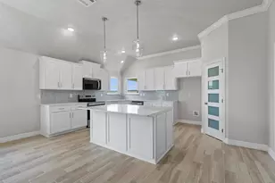 1313 Red Rock Rd, Hewitt, TX 76643 - Photo 6