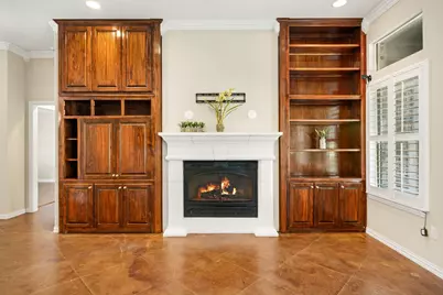 1621 Rockview Drive, Granbury, TX 76049 - Photo 8