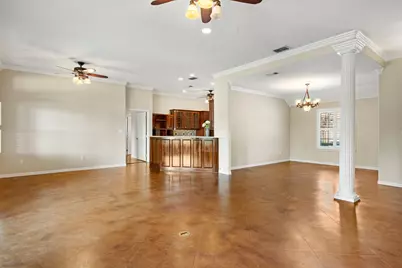 1621 Rockview Drive, Granbury, TX 76049 - Photo 4