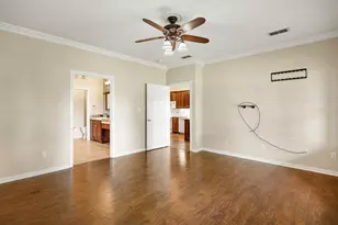 1621 Rockview Dr, Granbury, TX 76049 - Photo 18