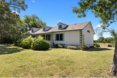 705 W Saunders, Trenton, TX 75490 - Photo 4