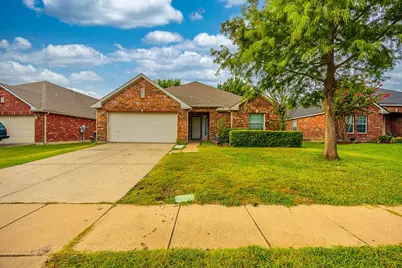 5317 Comanche Wells Drive, McKinney, TX 75071 - Photo 2