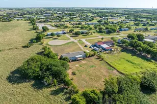 1649 Stony Valley Dr, Ponder, TX 76259 - Photo 34