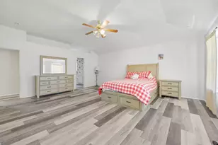 925 Clover Hill Ln, Cedar Hill, TX 75104 - Photo 14