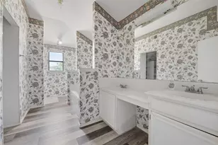 925 Clover Hill Ln, Cedar Hill, TX 75104 - Photo 16