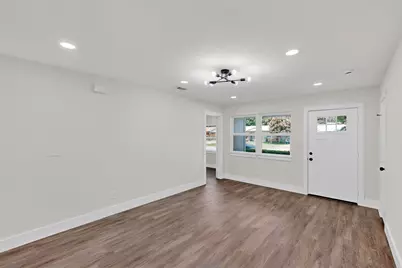 10142 Pebble Valley Lane, Dallas, TX 75217 - Photo 8