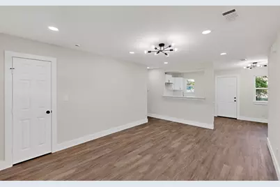 10142 Pebble Valley Lane, Dallas, TX 75217 - Photo 10