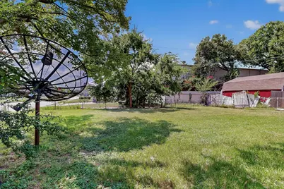 10142 Pebble Valley Lane, Dallas, TX 75217 - Photo 40