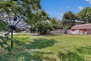 10142 Pebble Valley Ln, Dallas, TX 75217 - Photo 40