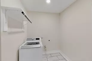 10142 Pebble Valley Ln, Dallas, TX 75217 - Photo 36