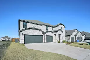 4006 Austin Dr, Farmersville, TX 75442 - Photo 2