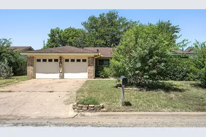 2242 Shere Lynne Drive, Abilene, TX 79606 - Photo 1