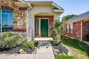 6452 Spring Ranch Dr, Fort Worth, TX 76179 - Photo 4