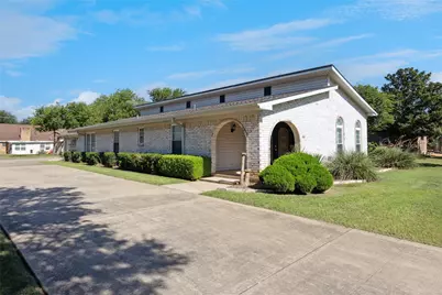 426 S Jackson Avenue, Justin, TX 76247 - Photo 1