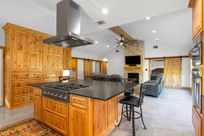 2072 Us-69, Emory, TX 75440 - Photo 14