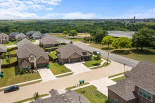 2612 St Lawrence Dr, Sherman, TX 75092 - Photo 4