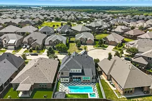 9809 Pikes Peak Pl, Little Elm, TX 75068 - Photo 34