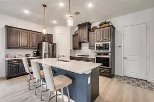 9525 Blue Stem Ln, Little Elm, TX 75068 - Photo 2