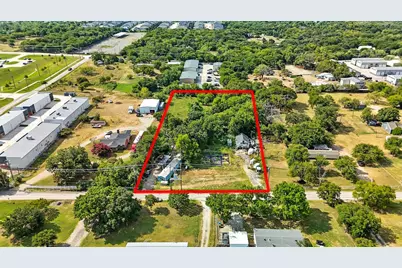 9201 Lonesome Dove Drive, Little Elm, TX 75068 - Photo 4