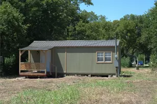 315 N Falls St, Mart, TX 76664 - Photo 4