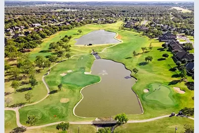 2155 E Landings N, Granbury, TX 76049 - Photo 10