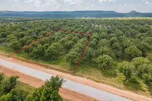 2155 E Landings N, Granbury, TX 76049 - Photo 1